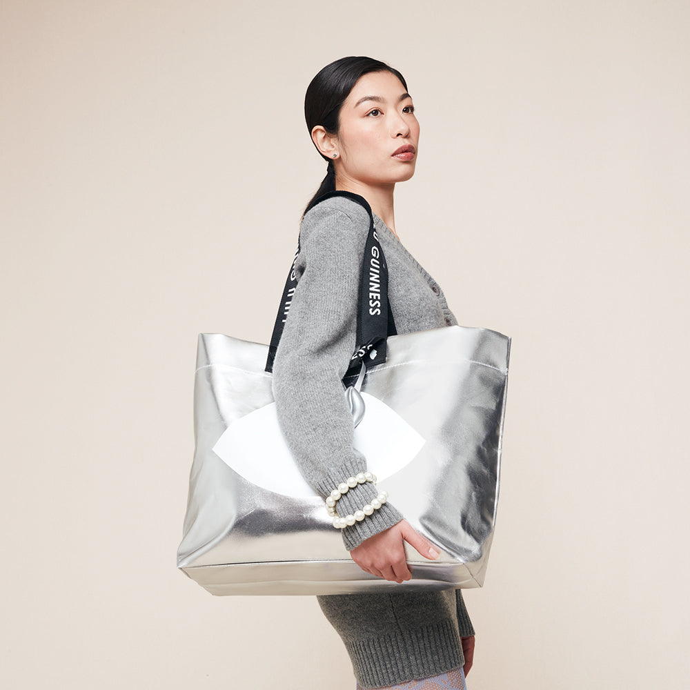 ☆希少☆LULU GUINNESS ハンドバッグ　美品　glamor girl Lulu's Christmas Bakery | AW23 Collection | Lulu Guinness