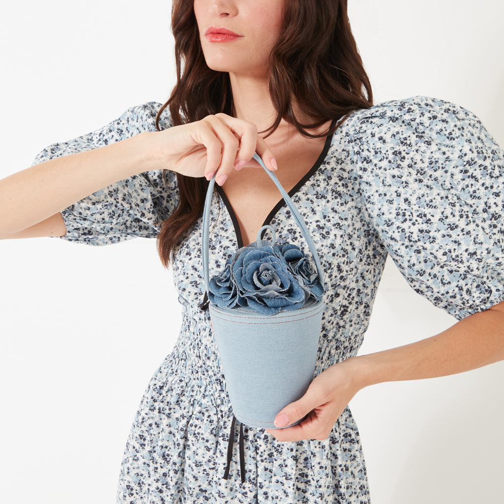 DENIM ROSE BASKET BAG