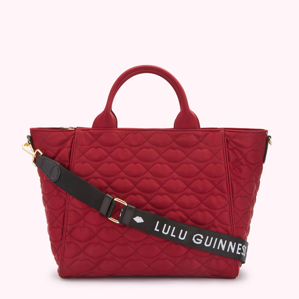 BEET QUILTED LIPS CARLY TOTE BAG