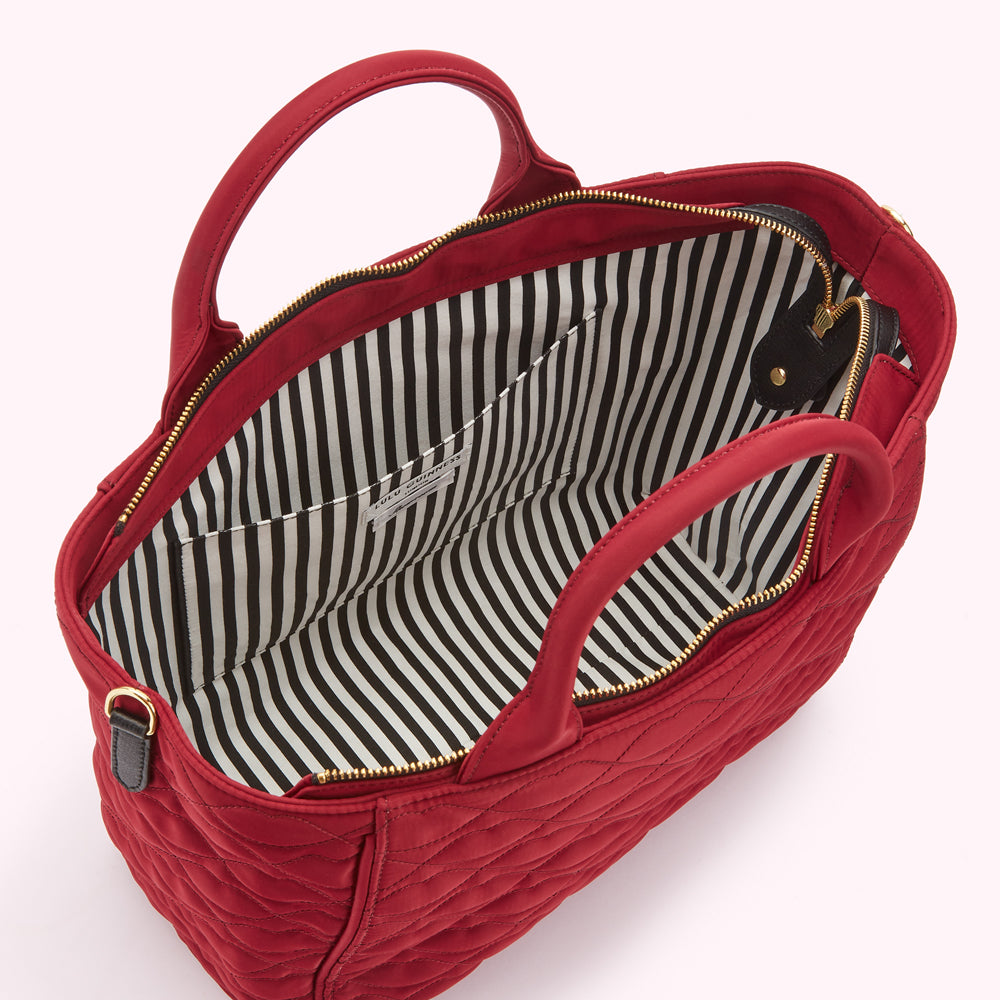 BEET QUILTED LIPS CARLY TOTE BAG