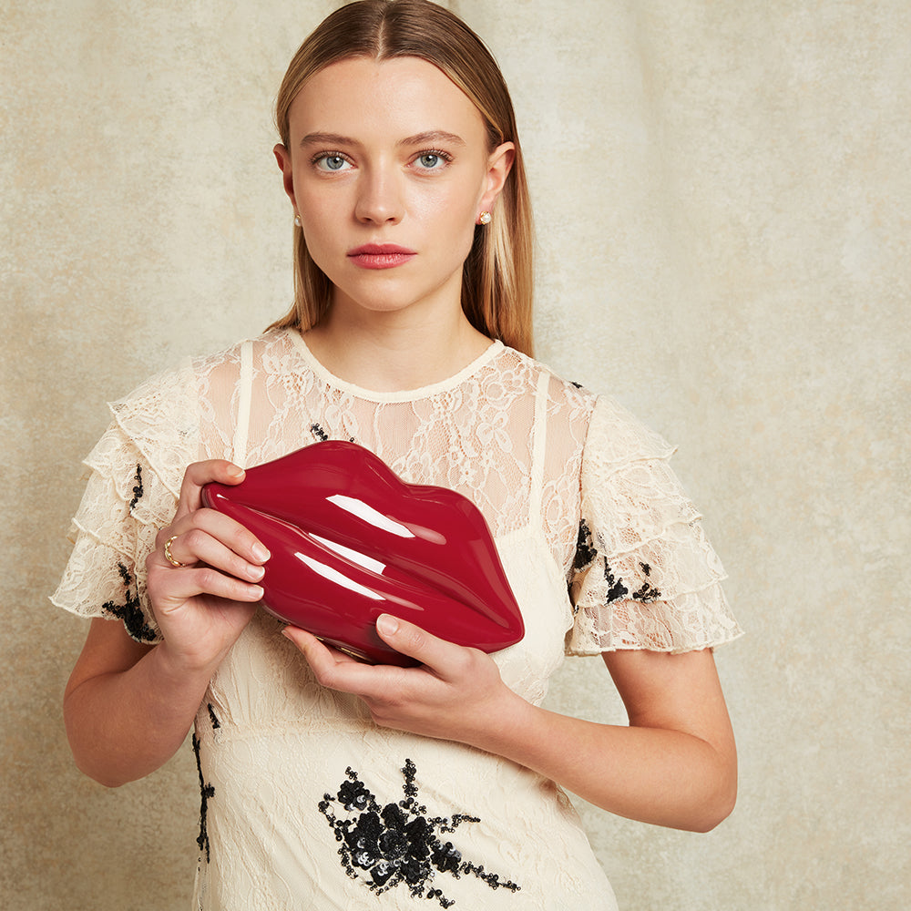 Lulu Red Lips Medium Clutch Bag | Lulu Guinness